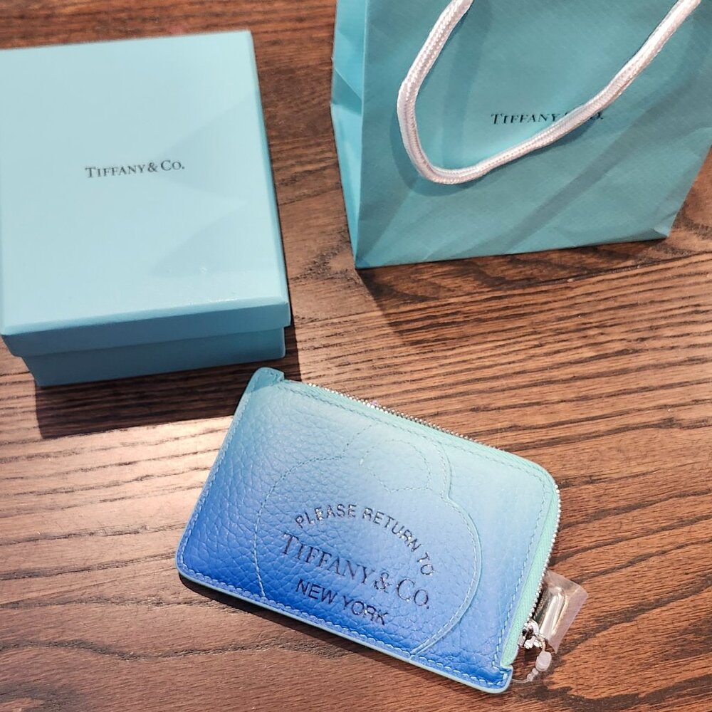 New Return To Tiffany zip card case